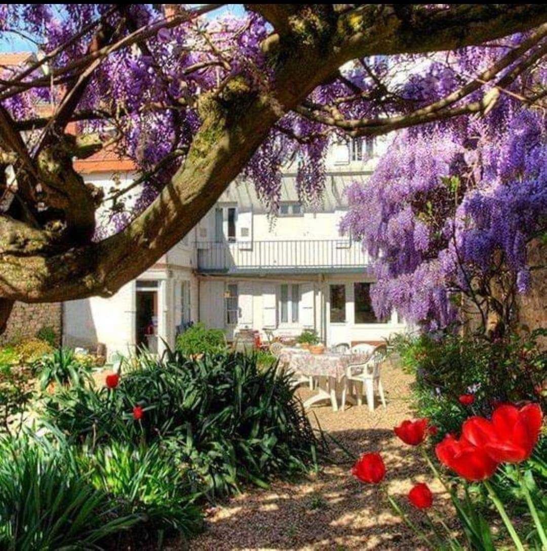Hotel De La Ferte Chagny  Εξωτερικό φωτογραφία